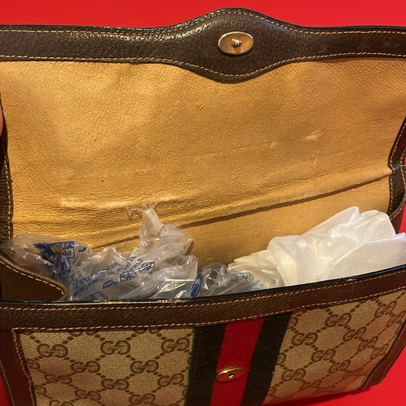 AUTHENTIC VINTAGE GUCCI PVC/LEATHER CLUTCH - Picture 5 of 16